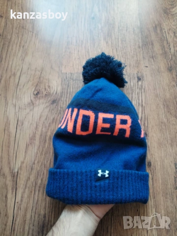 under armour - страхотна зимна шапка КАТО НОВА, снимка 5 - Шапки - 53584830