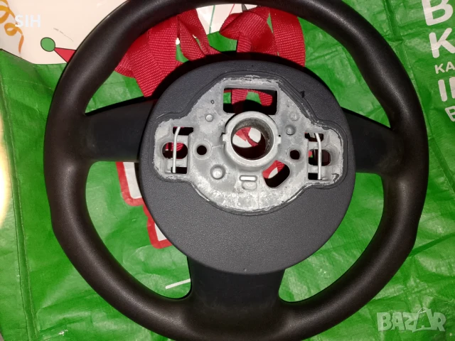 Волан Ауди а1, снимка 4 - Части - 51337995