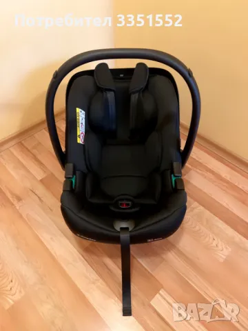 Стол за кола Kikkaboo i-size (40-87 см) и Isofix основа, снимка 4 - Столчета за кола и колело - 48268736