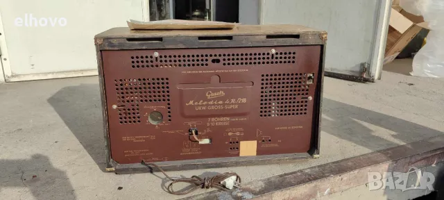 Старо лампово радио Graetz Melodia 4R/218, снимка 2 - Антикварни и старинни предмети - 48779943