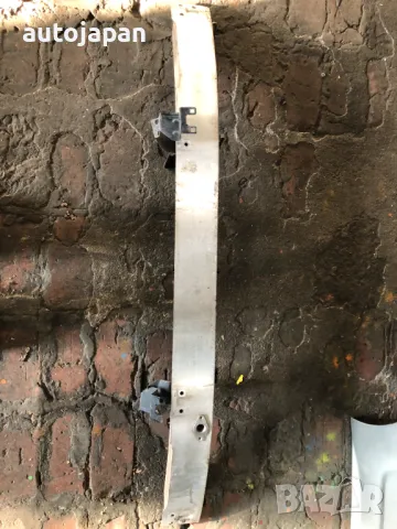 Греда предна броня Mercedes W203 C-class C180