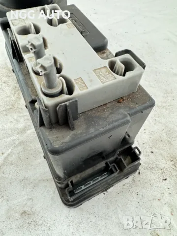 Вакуум Помпа Централно Заключване за Мерцедес, Mercedes, 2108001548, HELLA, 007 828-27, снимка 5 - Части - 47986624