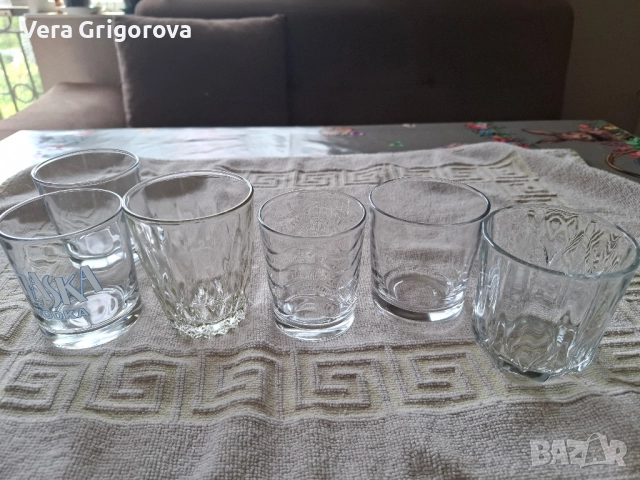 Продавам стъклени и порцеланови чаши, снимка 8 - Чаши - 52509074