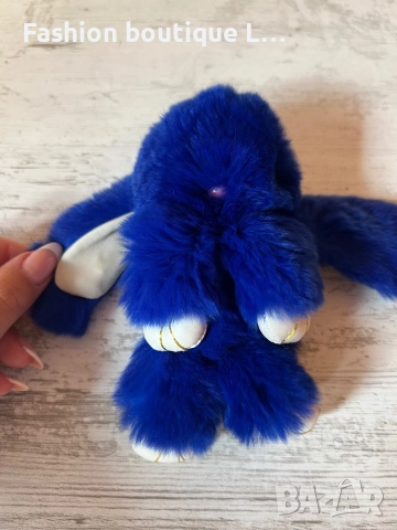 Тъмно синьо пухено зайче с халка за закачане на ключове или чанта 💙, снимка 9 - Други - 52052447