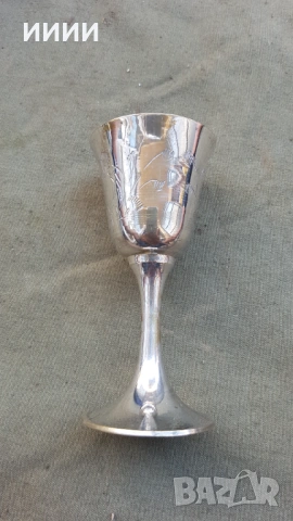 Посребрени чаши в кутия, снимка 3 - Антикварни и старинни предмети - 53685871