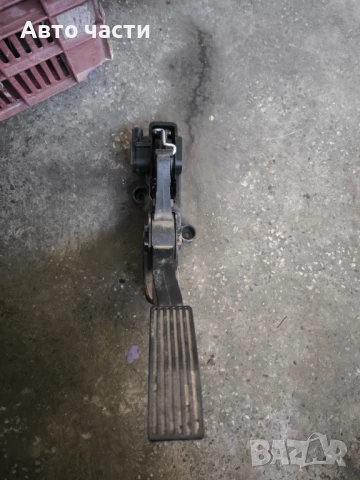 Педал газ Mercedes A Class W169 1.7 i 115 конски сили A1693000304