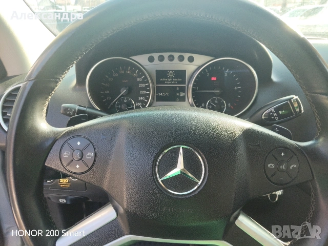 Продава се Mercedes-Benz ML 4×4 – 2009 г. 3.2 TDI, снимка 5 - Автомобили и джипове - 53661147