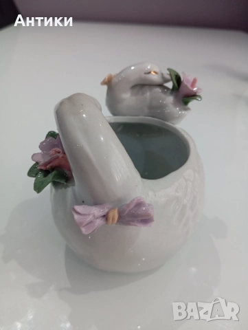 Порцеланова стара красива статуетка , снимка 10 - Декорация за дома - 52661529