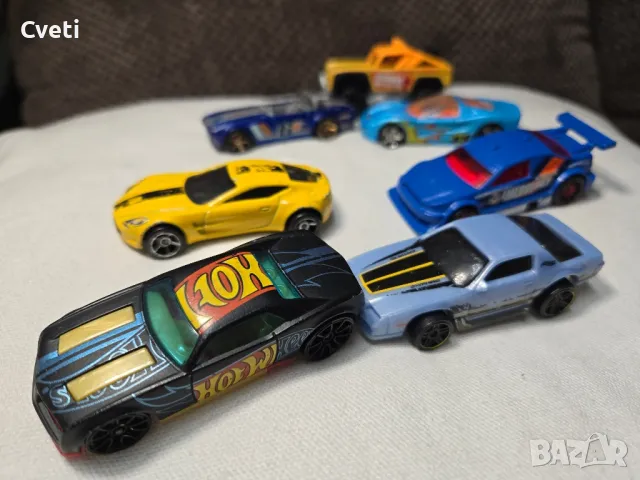 Лот колички Hot Wheels за 30лв., снимка 2 - Коли, камиони, мотори, писти - 48978576
