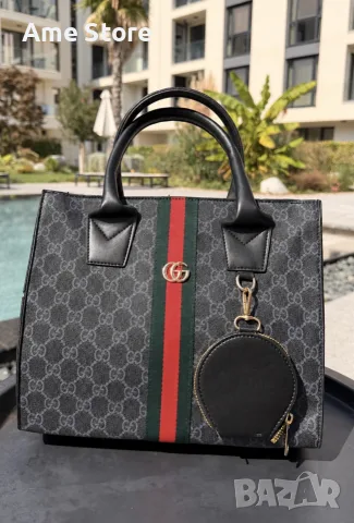 Дамска черна чанта Gucci
