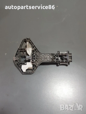 Дръжка за задна дясна врата за Mercedes W906 Sprinter (2009) A9067601334, снимка 2 - Части - 53862881