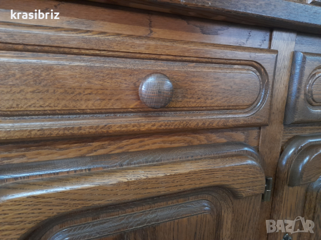 Масивна Витрина внос от Германия , снимка 3 - Секции и витрини - 36506594