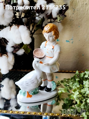Порцеланова фигурка ARPO, снимка 6 - Колекции - 52058956