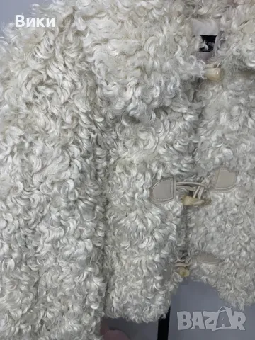 Пухено палто на Zara размер XS-S, снимка 9 - Палта, манта - 48989926