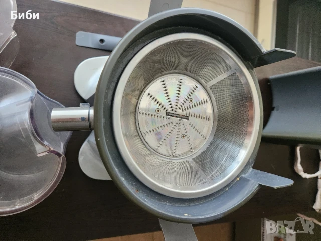 Сокойзтисквачка, Kenwood-JE850, снимка 3 - Сокоизстисквачки и цитрус преси - 51337400