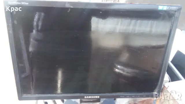 над 10 броя монитори, снимка 3 - Монитори - 47674309