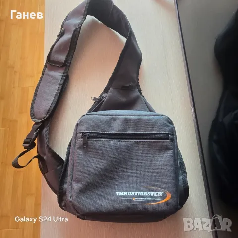 Чанта за рамо Thrustmaster