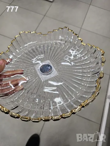 стъклени плата подноси , снимка 3 - Аксесоари за кухня - 48445186