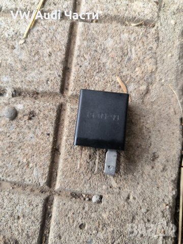 Оригинално реле за Фиат Fiat Alfa Romeo Lancia 46520411, снимка 2 - Части - 41288502