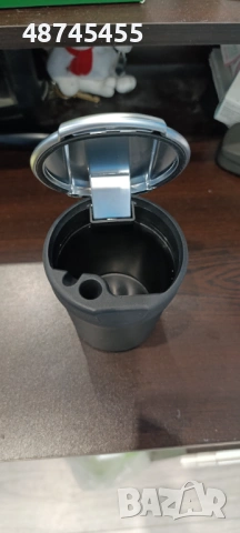 Оригинален пепелник за Audi, снимка 3 - Аксесоари и консумативи - 53841495