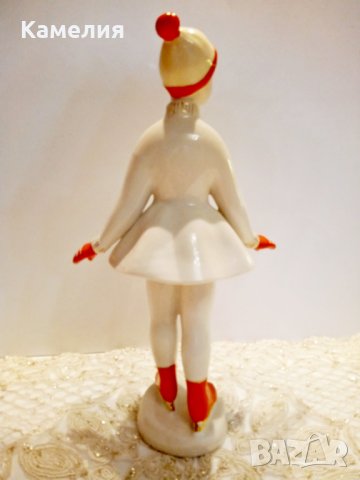 Порцеланова фигура , снимка 5 - Статуетки - 39139299