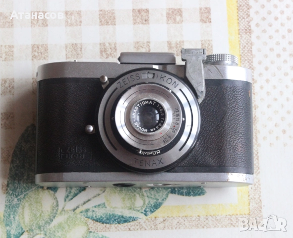 Zeiss Ikon Tenax 35mm обектив Novar Anastigmat 35mm f/3.5