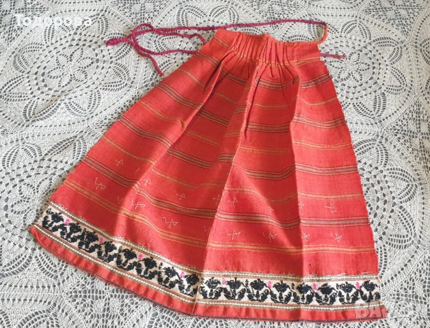 Автентична престилка от Хърцойска носия, снимка 4 - Антикварни и старинни предмети - 53400572