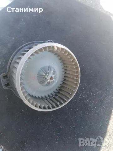  Mf016070-0610 , Вентилатор парно Тойота Авенсис т25 