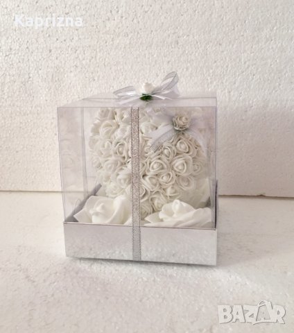 Сърце от рози с панделка в подаръчна кутия, снимка 1 - Романтични подаръци - 34210904