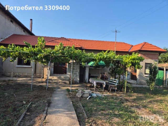 Продавам къща във гр.Вълчи дол 