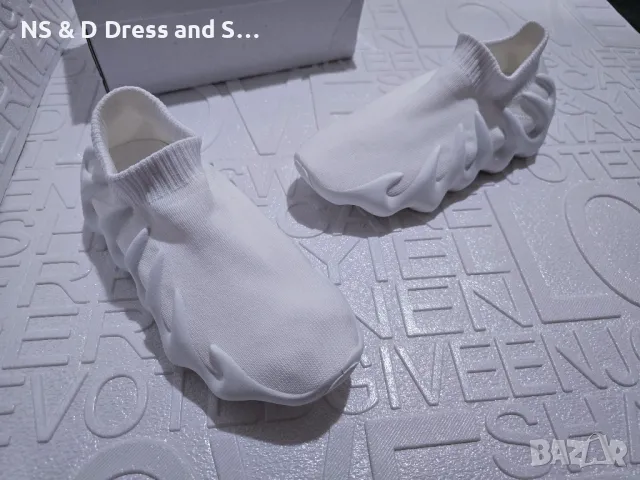 Дамски маратонки в бяло Yezzy дишащ плат, снимка 14 - Маратонки - 46229649