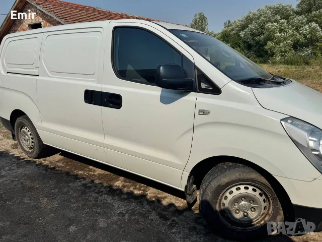 Hyundai H-1 / H300 (Товарен автомобил / N1) - За ремонт или части, снимка 4 - Автомобили и джипове - 55994507