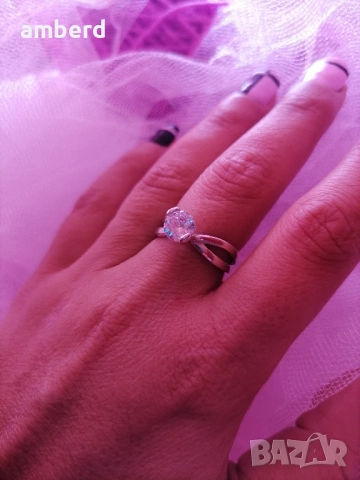 Елегантен сребърен пръстен модел R008А, снимка 2 - Пръстени - 53517373