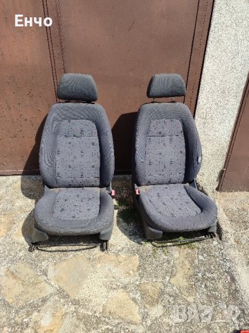 предни седалки за Шкода Фабия , снимка 1 - Аксесоари и консумативи - 42227532