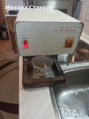 Кафе машина , снимка 2 - Кафемашини - 52522598