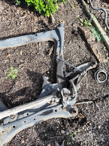 Преден мост Nissan Qashqai j10-2008г-1.5dci-106кс, снимка 3 - Части - 53605282