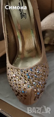 Обувки на висок ток, снимка 3 - Дамски обувки на ток - 40183912