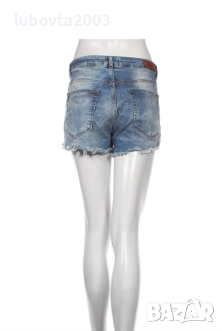 S/М размер Дамски къси дънкови панталони , снимка 2 - Къси панталони и бермуди - 52048841