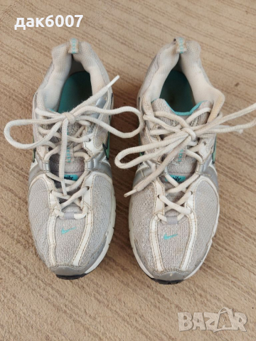 Оригинални маратонки"Nike "-номер 39 (5,5), снимка 1 - Маратонки - 36209275