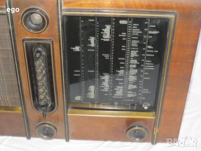 Огромен Блаупункт, снимка 2 - Антикварни и старинни предмети - 40901811