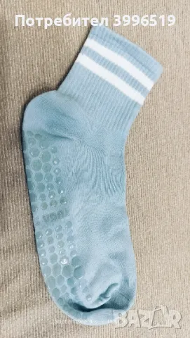 Противохлъзгащи чорапи за йога, пилатес, танци , снимка 2 - Дамски чорапи - 50345949