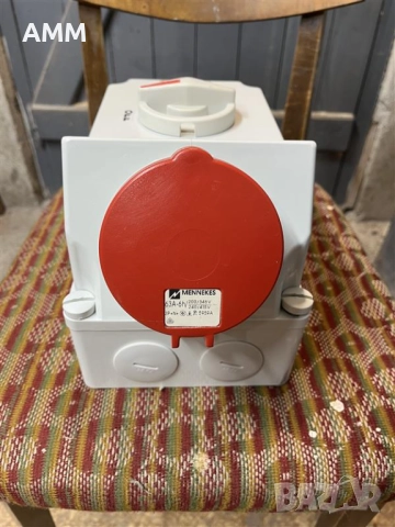 Трифазен 63 А. контакт с пускател., снимка 2 - Друга електроника - 51807871