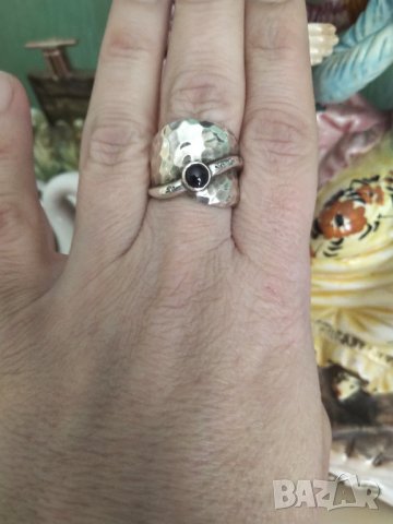 Авторски сребърен пръстен със сапфири 950, снимка 2 - Пръстени - 42178680