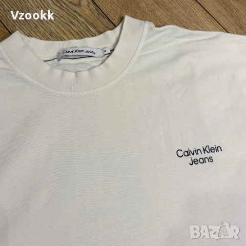 Дамска тениска Calvin Klein oversized | M размер, снимка 5 - Тениски - 53712788
