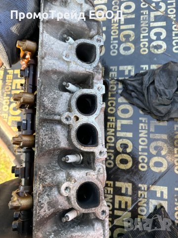 Цилиндрова оборудвана глава валове клапани кобилици Киа Рио 1 1.3i Kia Rio I, снимка 3 - Части - 44493170