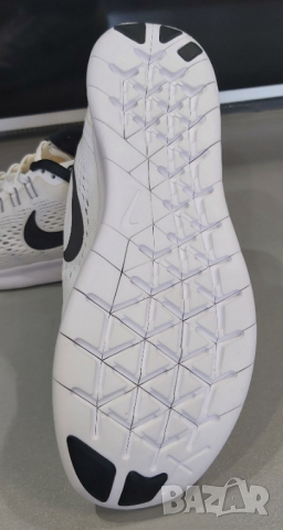 NIKE 38.5 номер като нови , снимка 3 - Маратонки - 36267814