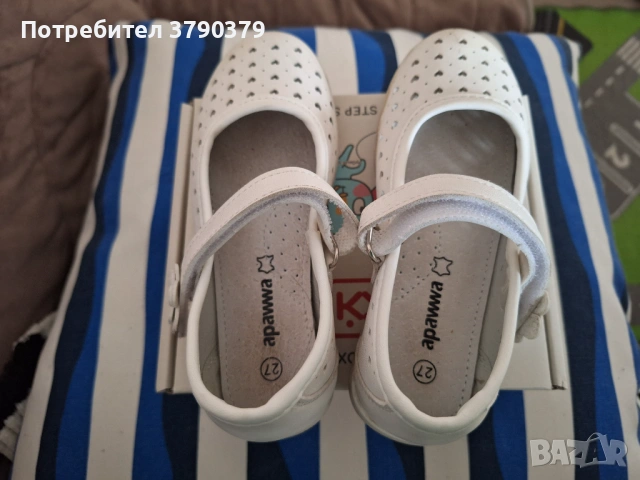 Бели обувки за момиче, снимка 2 - Детски обувки - 53618980