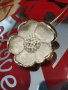 Дамско колие  бяло цвете , снимка 1 - Колиета, медальони, синджири - 42220864