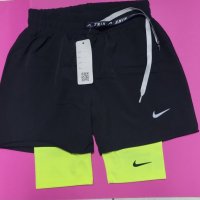 Nike дамски шорти с клин реплика, снимка 1 - Къси панталони и бермуди - 44481366
