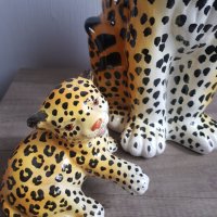 Красив голям порцеланов леопард с малкото си, снимка 6 - Антикварни и старинни предмети - 35927040